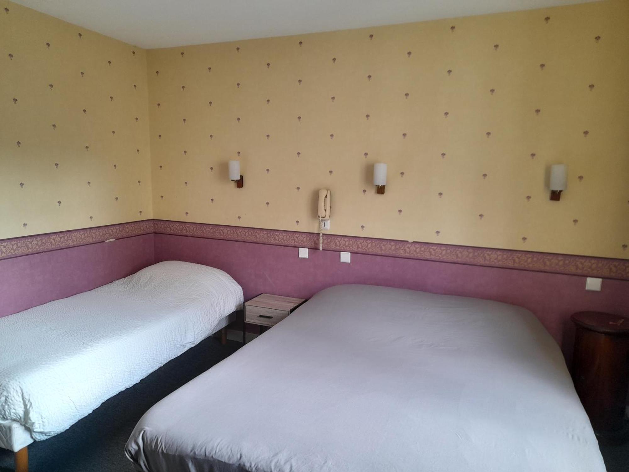 La Tete Noire Hotell Montrichard Exteriör bild